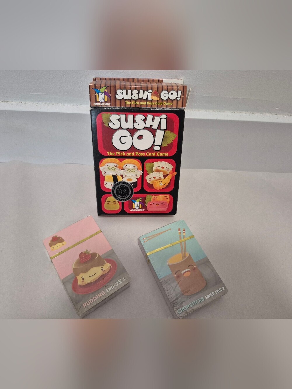 Sushi Go Complete In Cellophane With Ripped Box